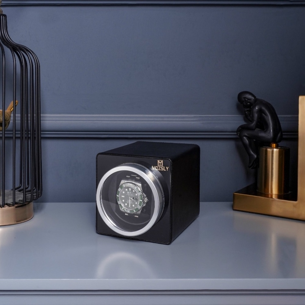 Home MOZSLY® Single Watch Winder - Black Leather MOZSLY® Single Watch Winder - B